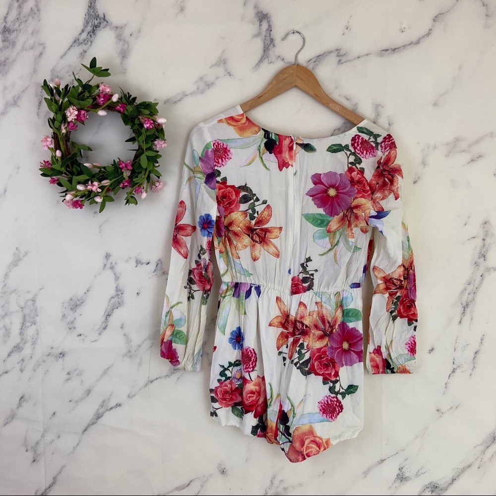 🌸SOLD🌸Rumor Boutique Floral Long Sleeve Romper - Picture 5 of 7